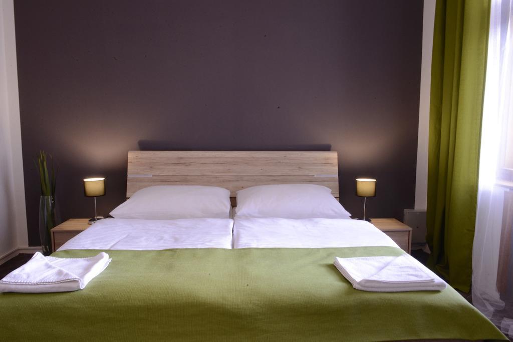 Esprit 3* Praga